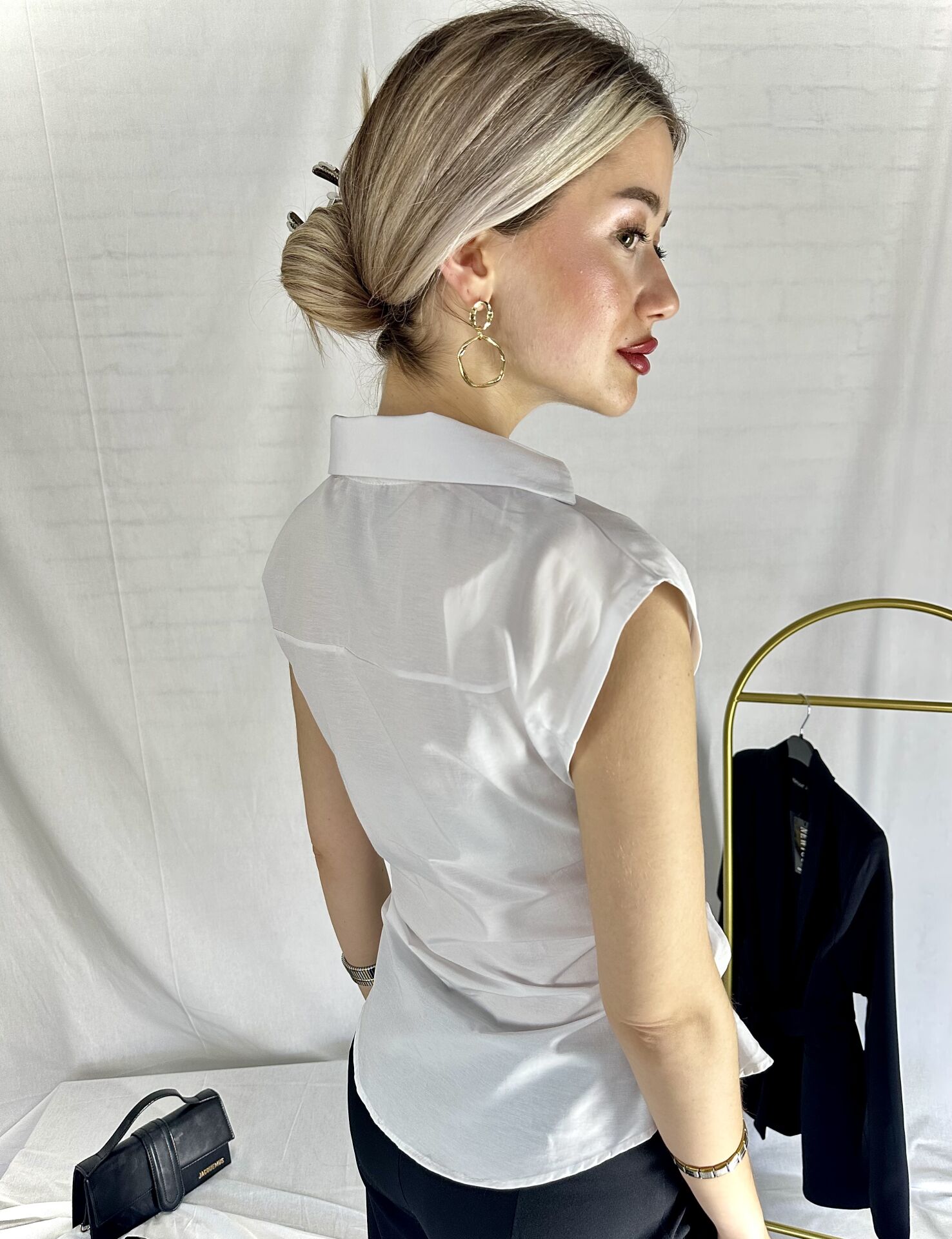 Bağlama Detay Beyaz Gömlek